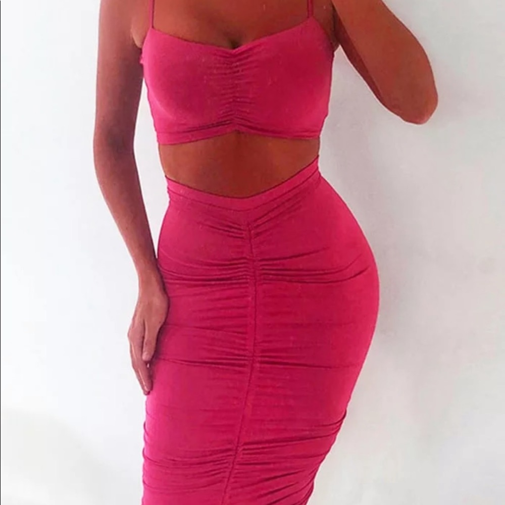 Two Pieces Set Small - image 1